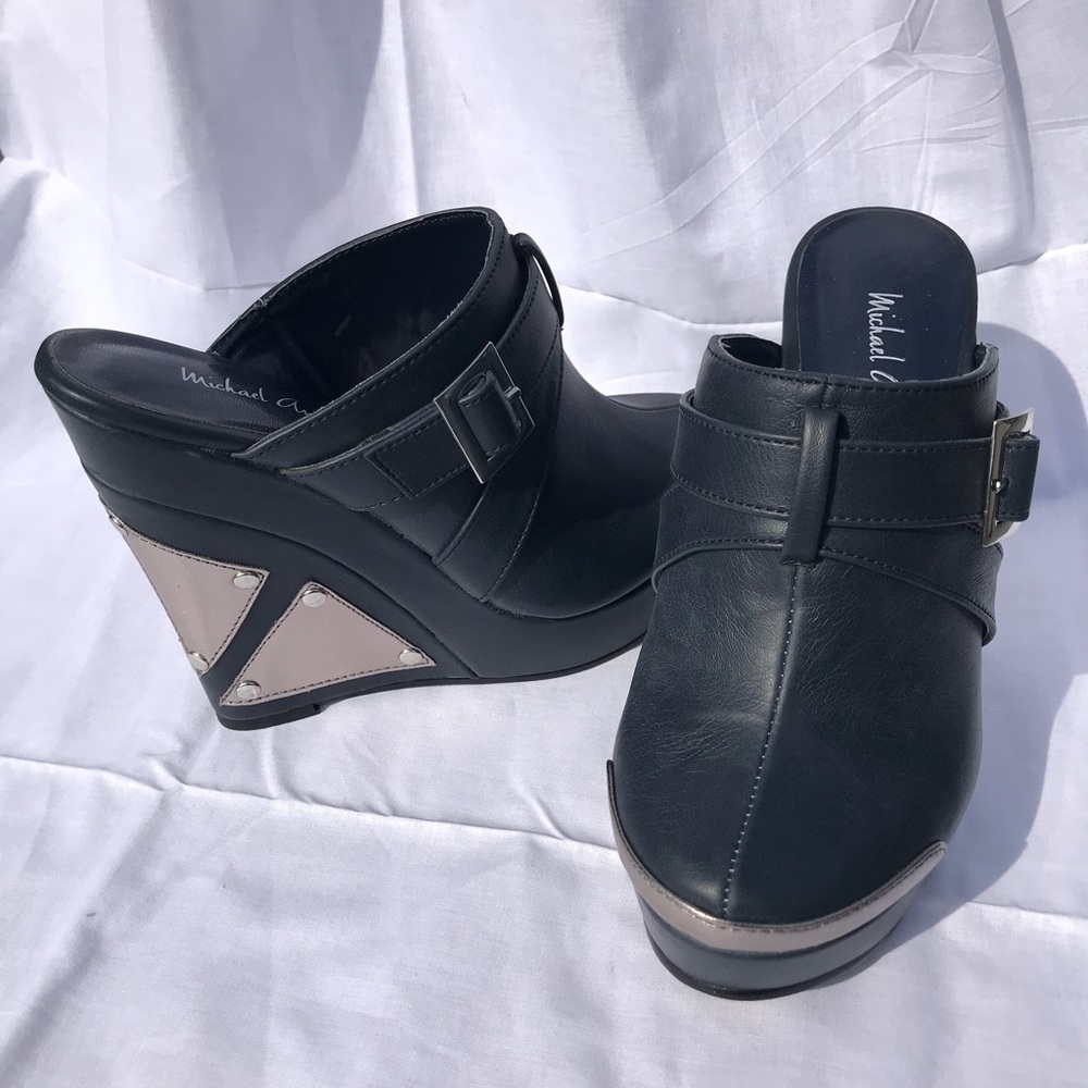 Navy Wedge 002